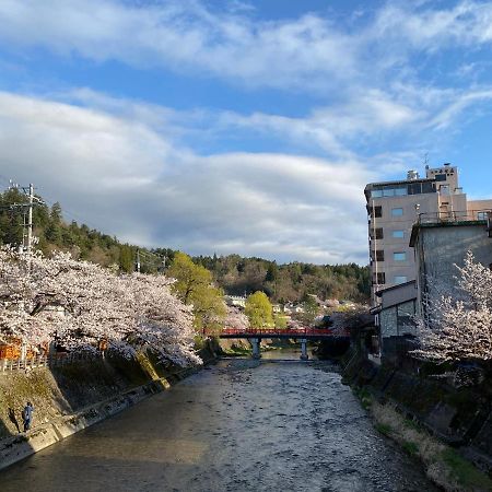 Takayama Ninja House Hotel Exterior foto