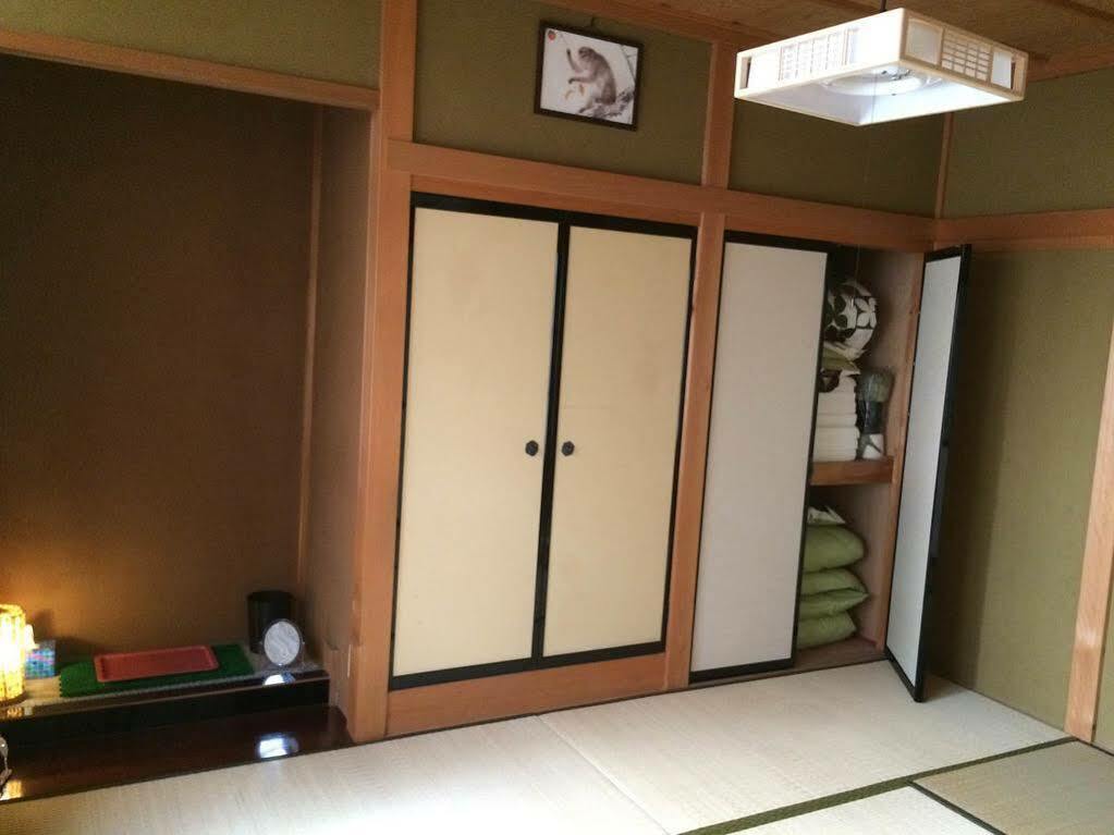 Takayama Ninja House Hotel Exterior foto